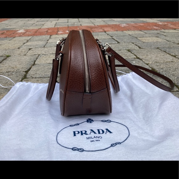 Prada Vitello Bowler Bag | Sm. | Brown | AUTHENTIC - Picture 8 of 10